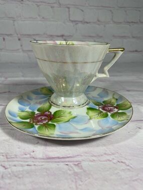 Vintage Royal Carlton 7865 Iridescent Floral Gold Trim Footed Teacup and Saucer